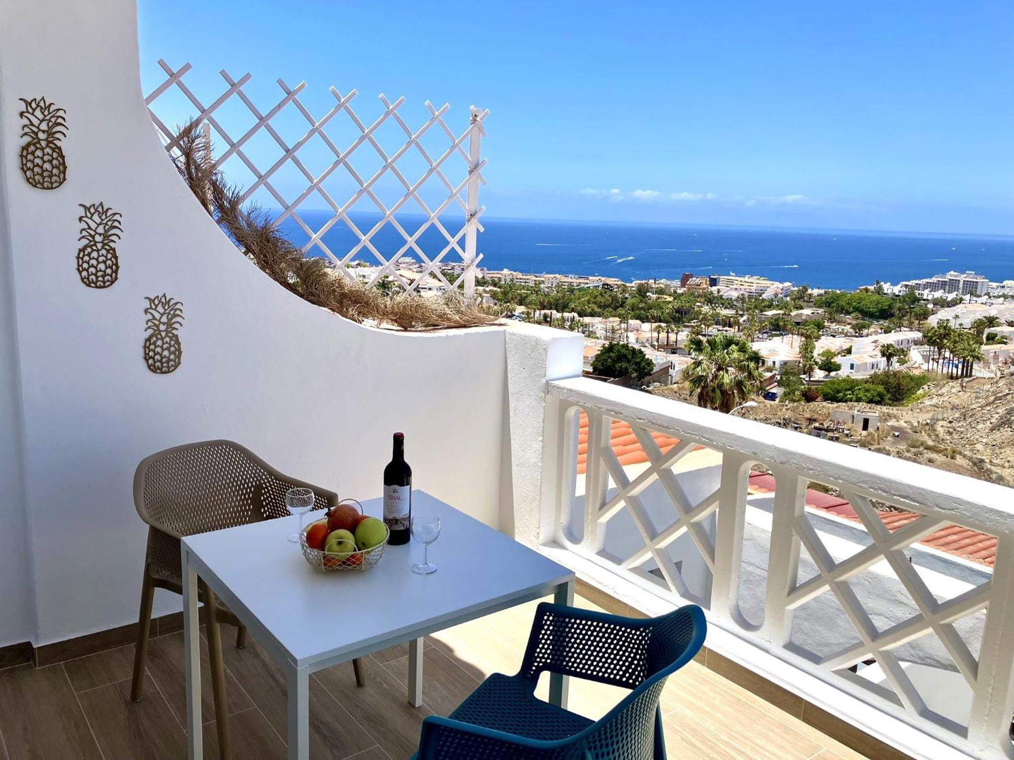 Costa Adeje - Modern Apartment With Terrace Views Of Ocean & Sunset Buitenkant foto