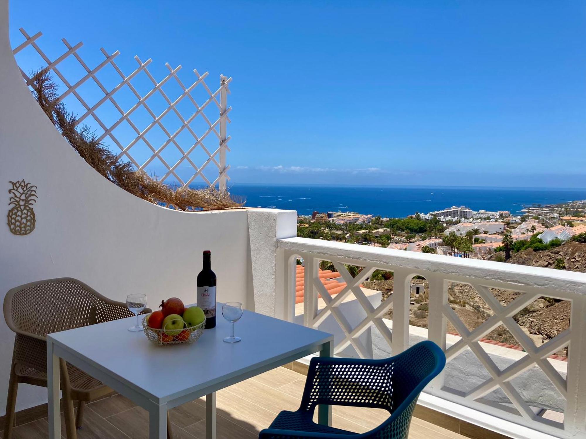 Costa Adeje - Modern Apartment With Terrace Views Of Ocean & Sunset Buitenkant foto